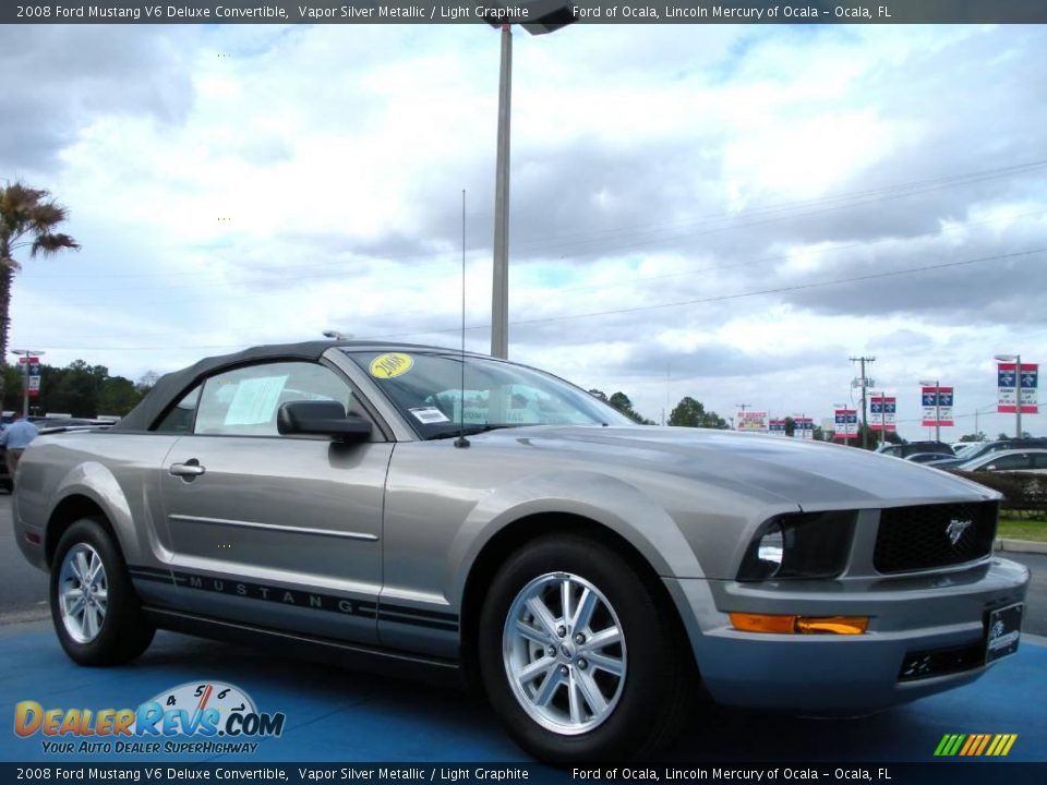2008 Ford Mustang V6 Deluxe Convertible Vapor Silver Metallic / Light Graphite Photo #7