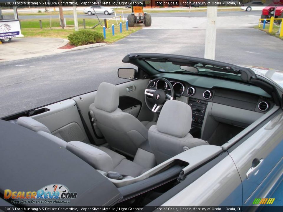 2008 Ford Mustang V6 Deluxe Convertible Vapor Silver Metallic / Light Graphite Photo #11