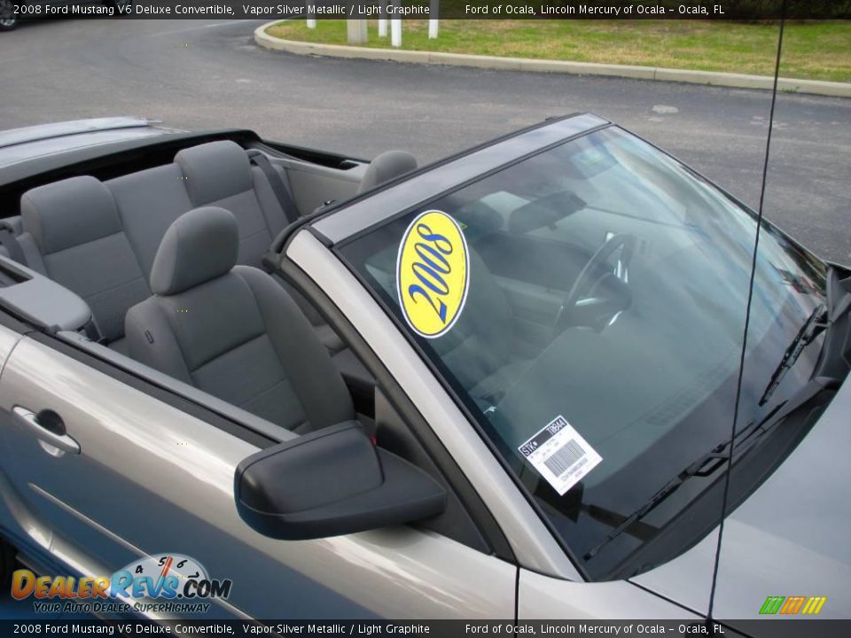 2008 Ford Mustang V6 Deluxe Convertible Vapor Silver Metallic / Light Graphite Photo #12