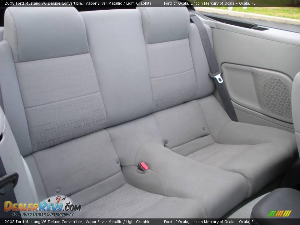 2008 Ford Mustang V6 Deluxe Convertible Vapor Silver Metallic / Light Graphite Photo #21