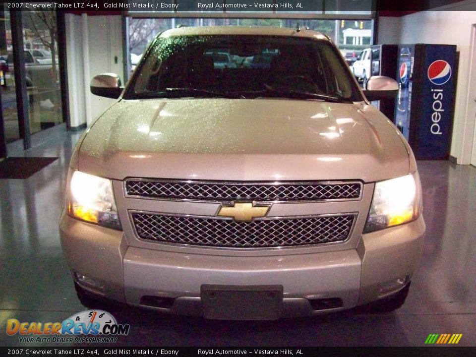 2007 Chevrolet Tahoe LTZ 4x4 Gold Mist Metallic / Ebony Photo #2