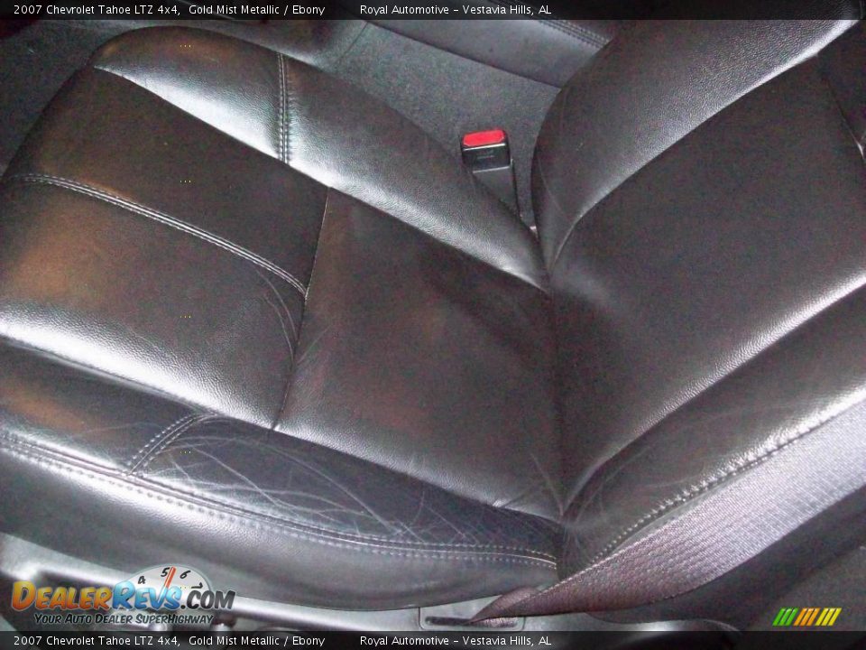 2007 Chevrolet Tahoe LTZ 4x4 Gold Mist Metallic / Ebony Photo #13