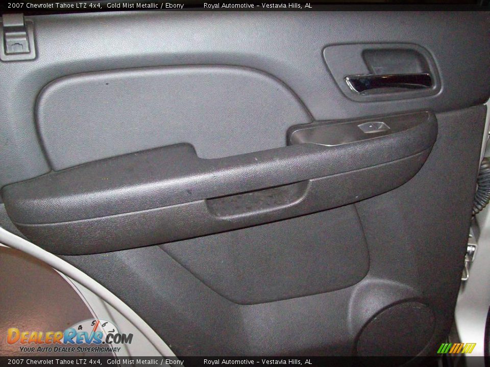 2007 Chevrolet Tahoe LTZ 4x4 Gold Mist Metallic / Ebony Photo #19