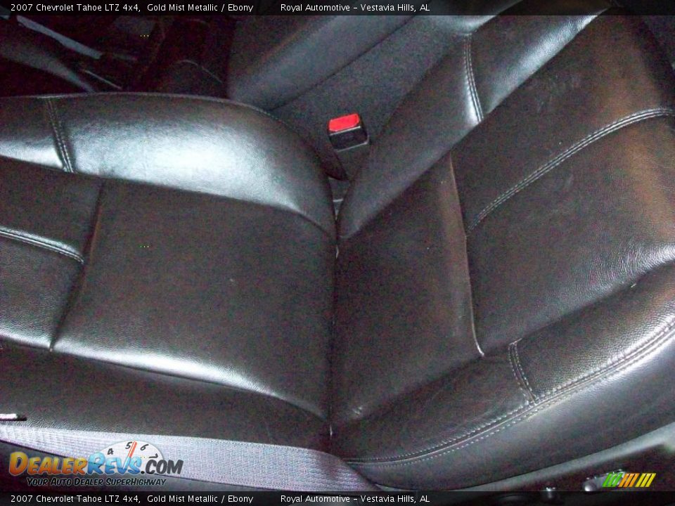 2007 Chevrolet Tahoe LTZ 4x4 Gold Mist Metallic / Ebony Photo #29