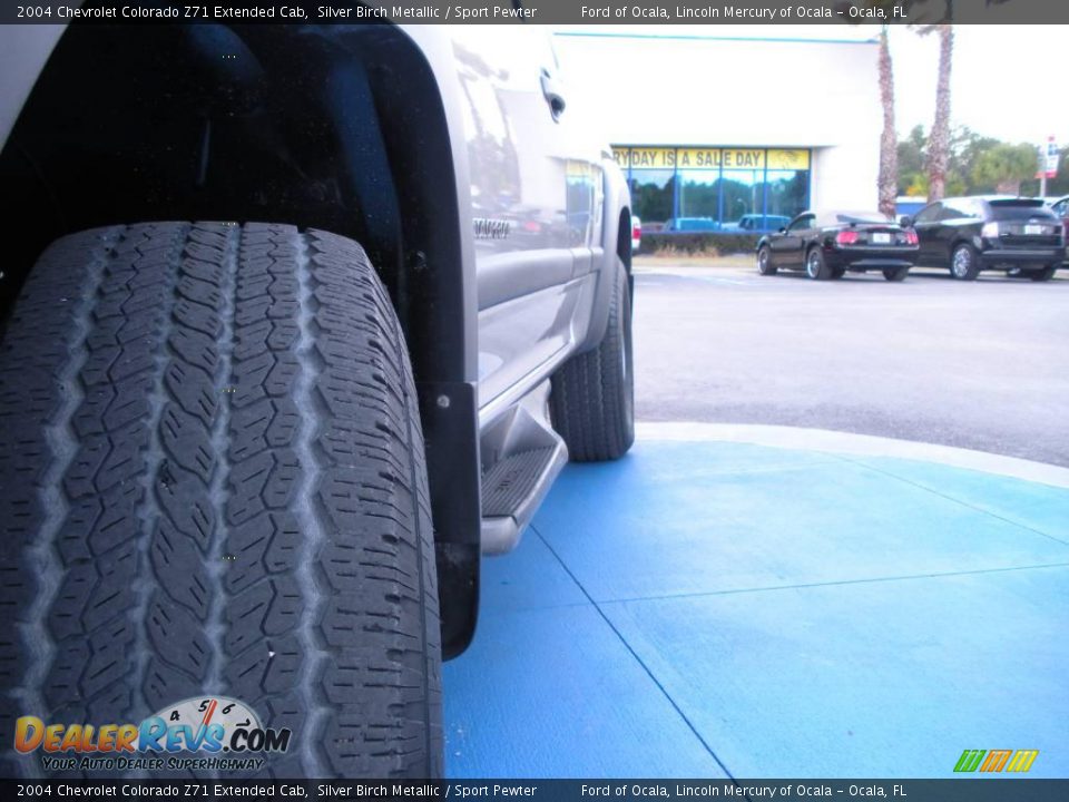 2004 Chevrolet Colorado Z71 Extended Cab Silver Birch Metallic / Sport Pewter Photo #10