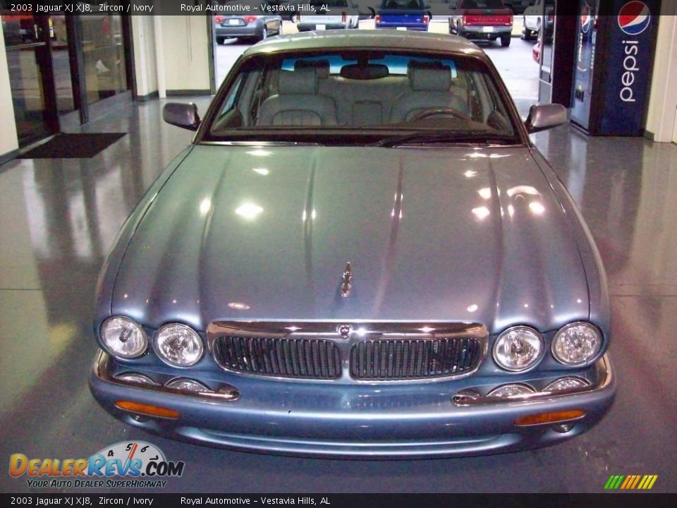 2003 Jaguar XJ XJ8 Zircon / Ivory Photo #2