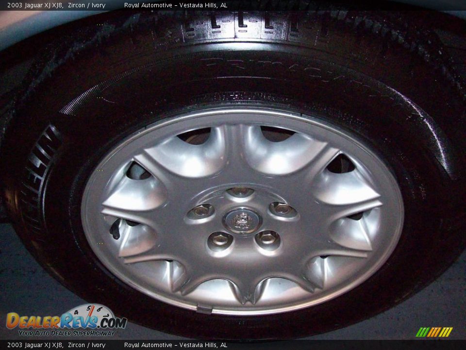 2003 Jaguar XJ XJ8 Zircon / Ivory Photo #11