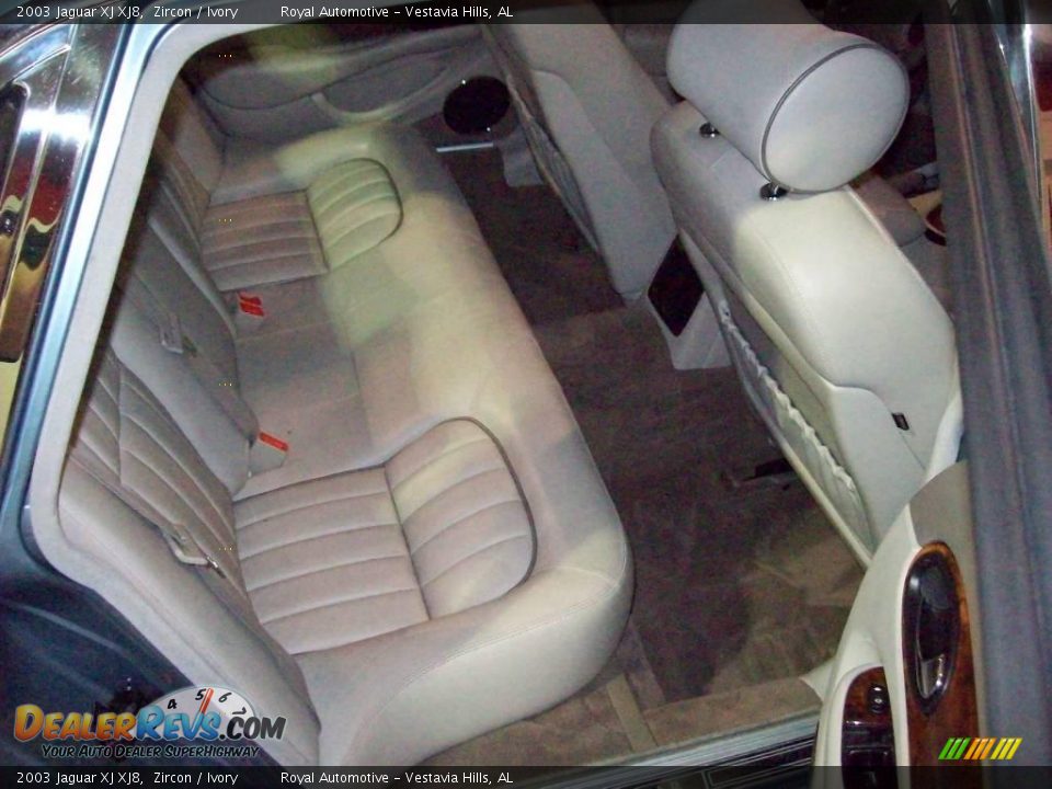 2003 Jaguar XJ XJ8 Zircon / Ivory Photo #23
