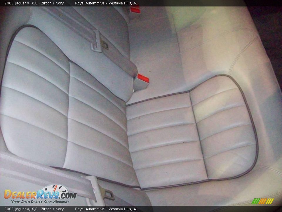 2003 Jaguar XJ XJ8 Zircon / Ivory Photo #24