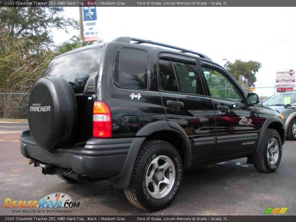 2003 Chevrolet Tracker ZR2 4WD Hard Top Black / Medium Gray Photo #5