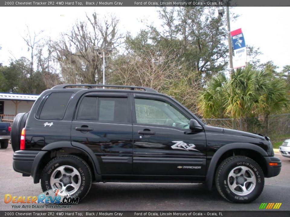 2003 Chevrolet Tracker ZR2 4WD Hard Top Black / Medium Gray Photo #6