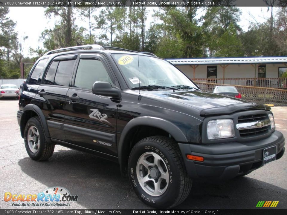 2003 Chevrolet Tracker ZR2 4WD Hard Top Black / Medium Gray Photo #7