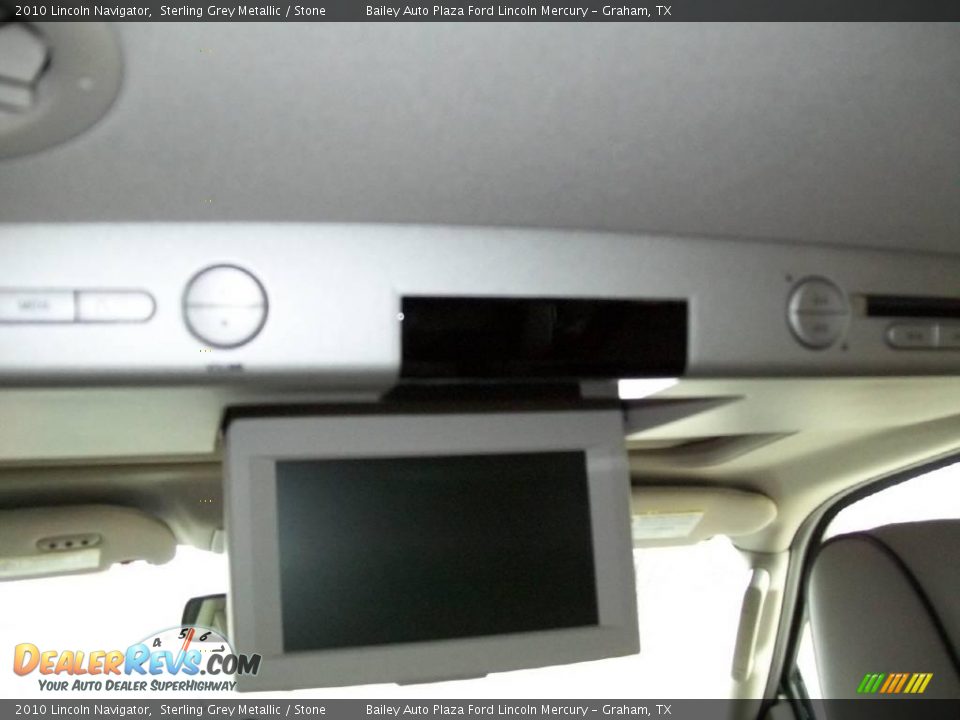 2010 Lincoln Navigator Sterling Grey Metallic / Stone Photo #7