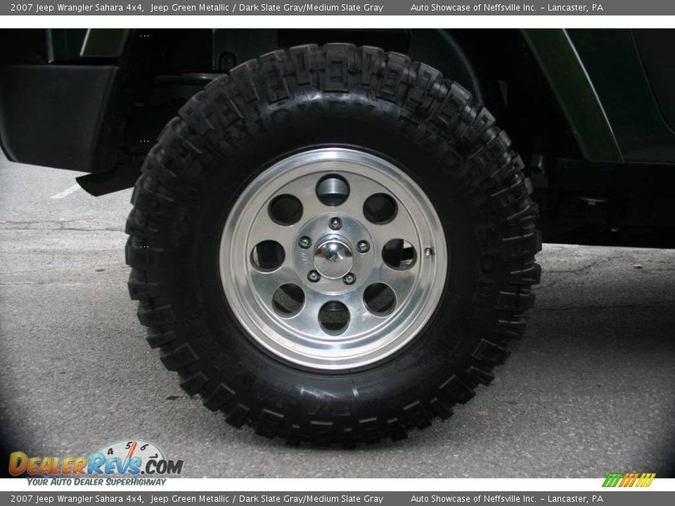 2007 Jeep Wrangler Sahara 4x4 Jeep Green Metallic / Dark Slate Gray/Medium Slate Gray Photo #10