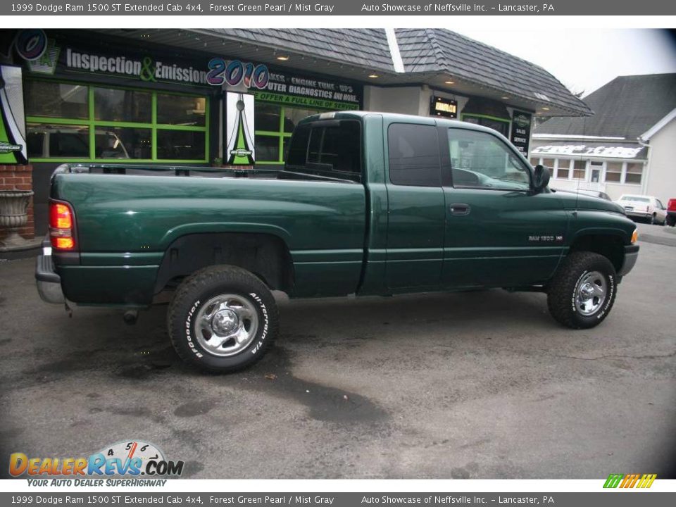 1999 Dodge Ram 1500 ST Extended Cab 4x4 Forest Green Pearl / Mist Gray Photo #5