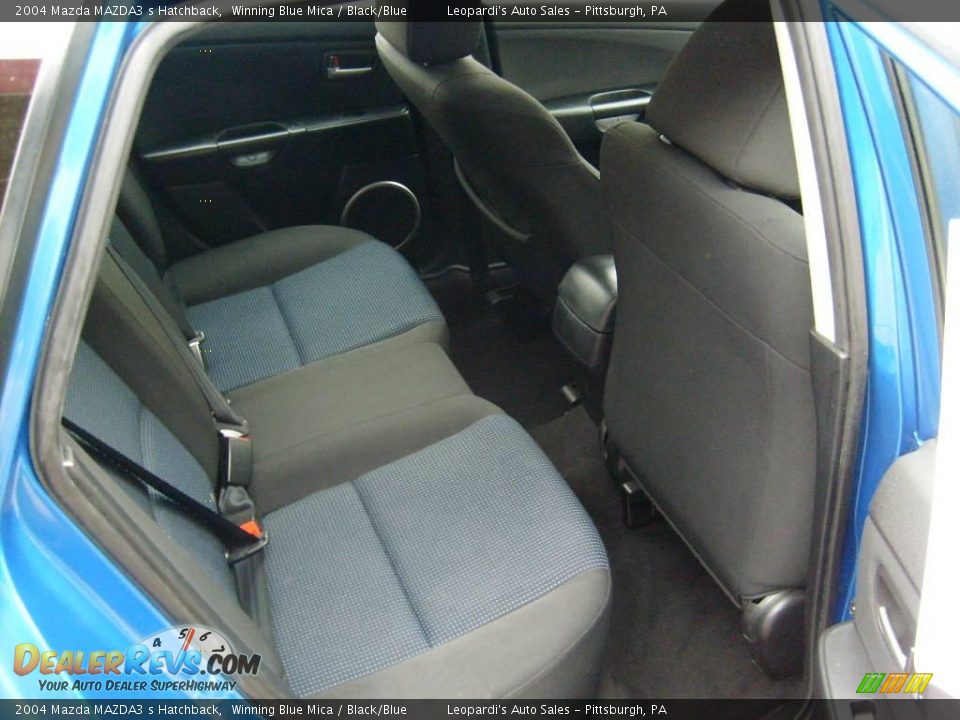 2004 Mazda MAZDA3 s Hatchback Winning Blue Mica / Black/Blue Photo #11