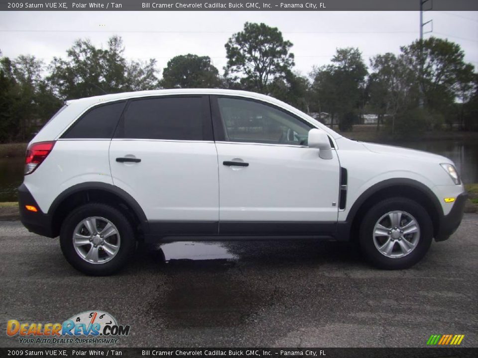 2009 Saturn VUE XE Polar White / Tan Photo #1