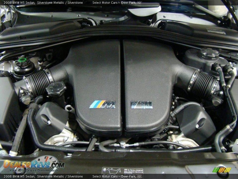 2008 BMW M5 Sedan Silverstone Metallic / Silverstone Photo #15