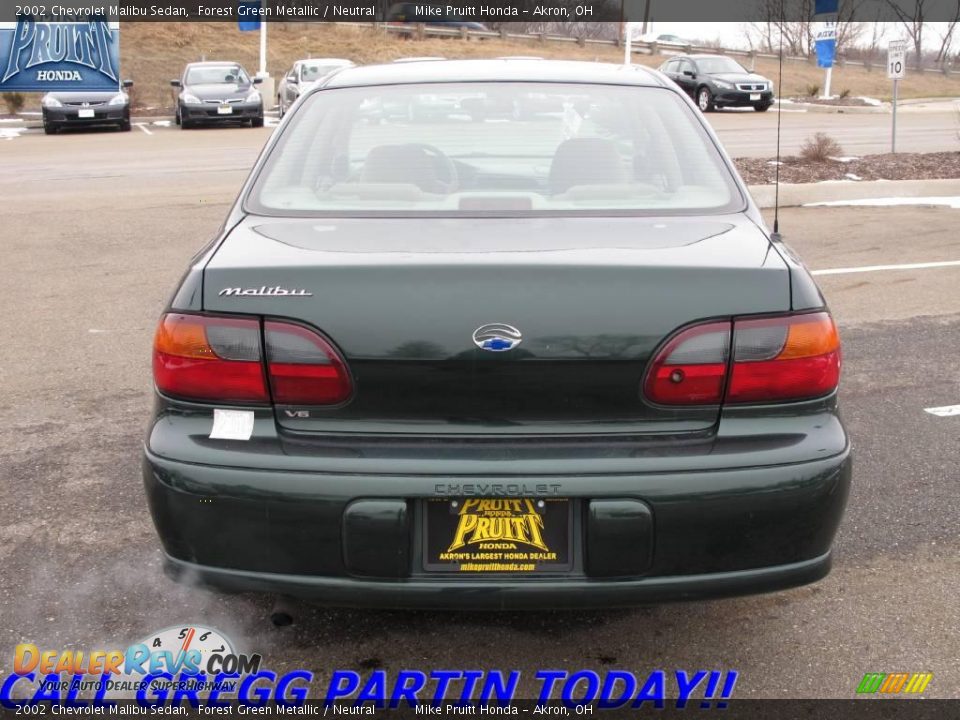 2002 Chevrolet Malibu Sedan Forest Green Metallic / Neutral Photo #8