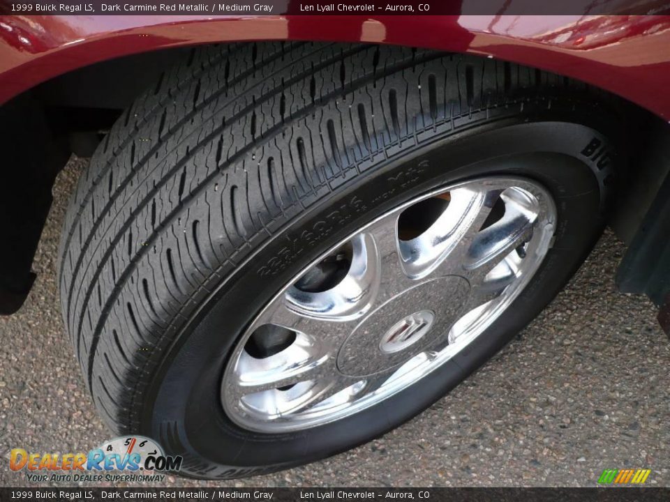 1999 Buick Regal LS Dark Carmine Red Metallic / Medium Gray Photo #20