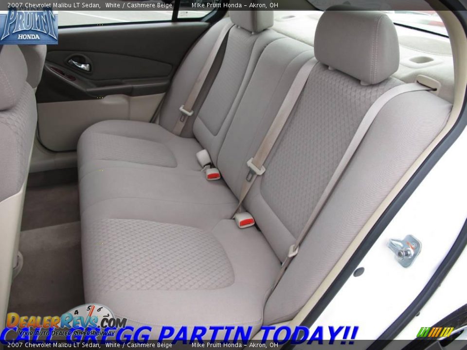 2007 Chevrolet Malibu LT Sedan White / Cashmere Beige Photo #12