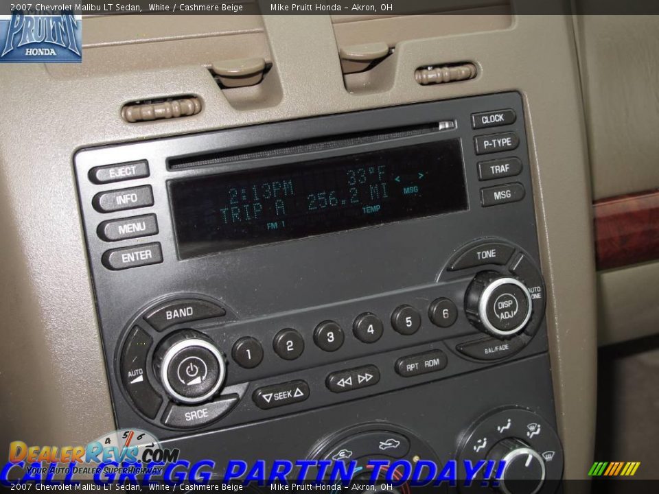2007 Chevrolet Malibu LT Sedan White / Cashmere Beige Photo #19