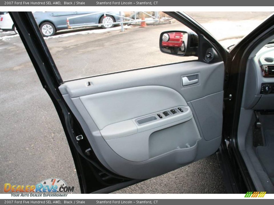 2007 Ford Five Hundred SEL AWD Black / Shale Photo #12