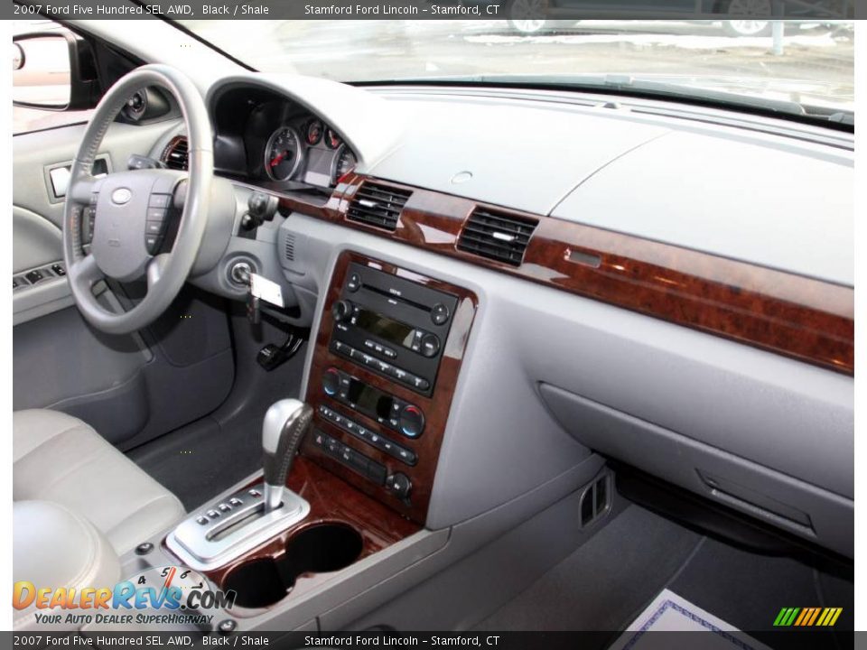 2007 Ford Five Hundred SEL AWD Black / Shale Photo #13