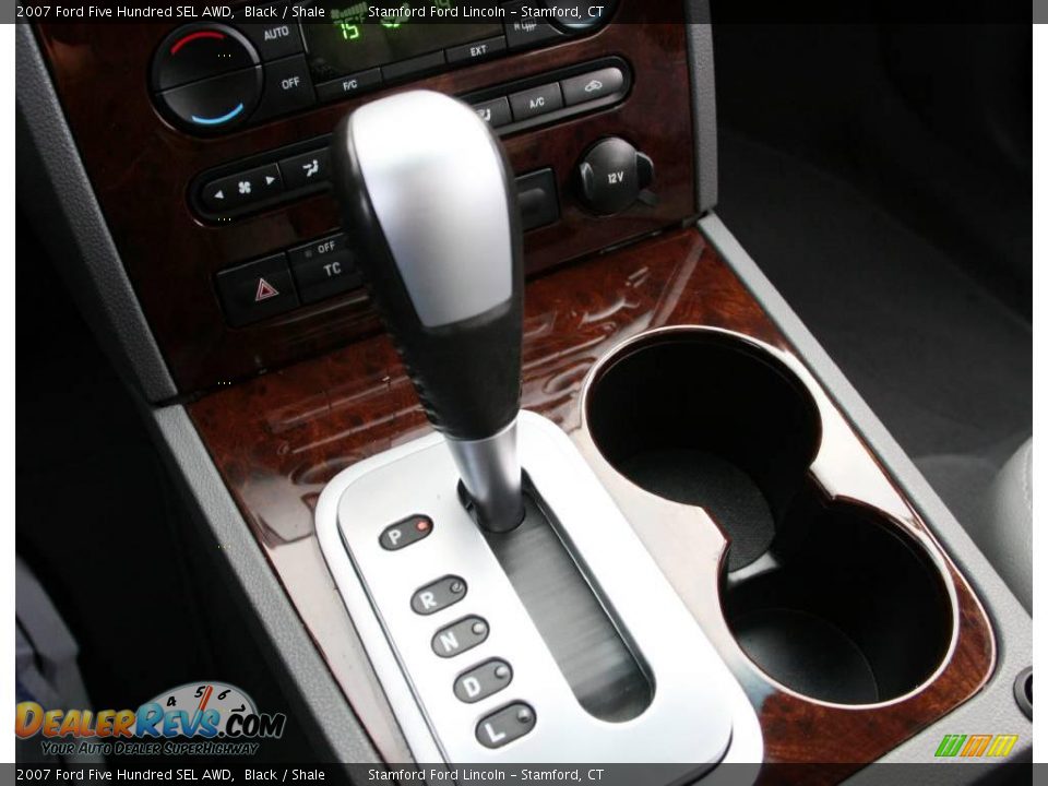 2007 Ford Five Hundred SEL AWD Black / Shale Photo #16