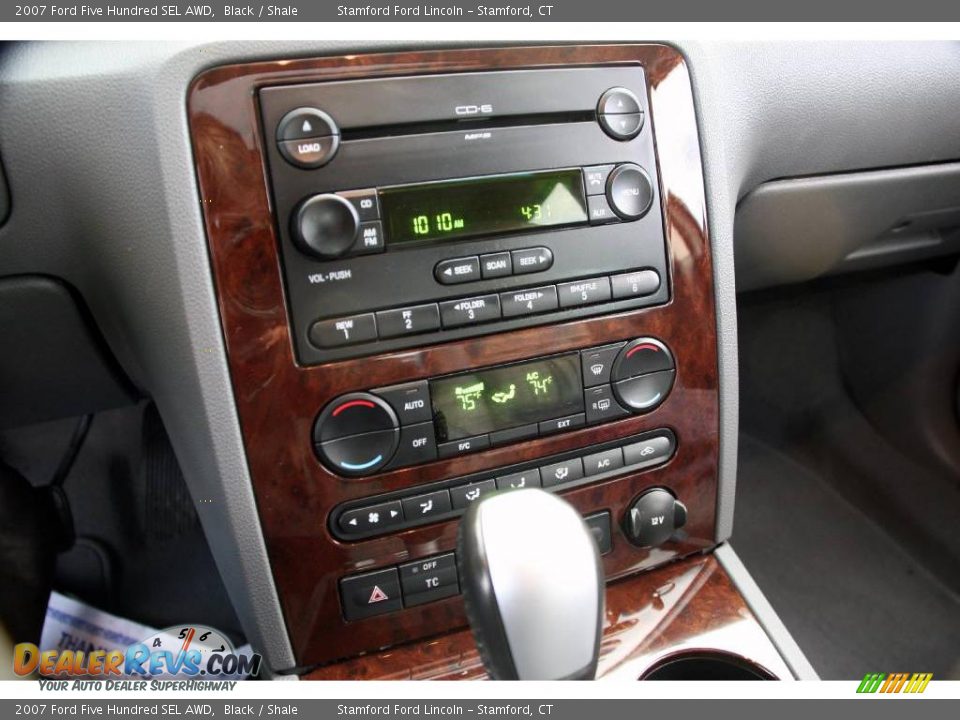 2007 Ford Five Hundred SEL AWD Black / Shale Photo #17