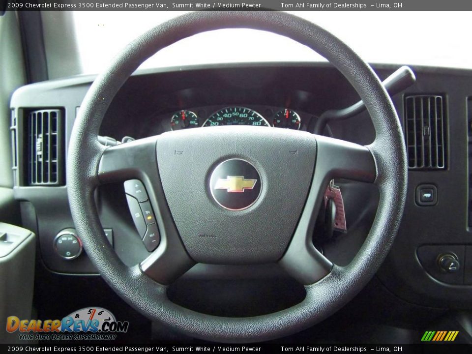 2009 Chevrolet Express 3500 Extended Passenger Van Summit White / Medium Pewter Photo #18