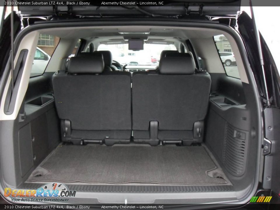 2010 Chevrolet Suburban LTZ 4x4 Black / Ebony Photo #16