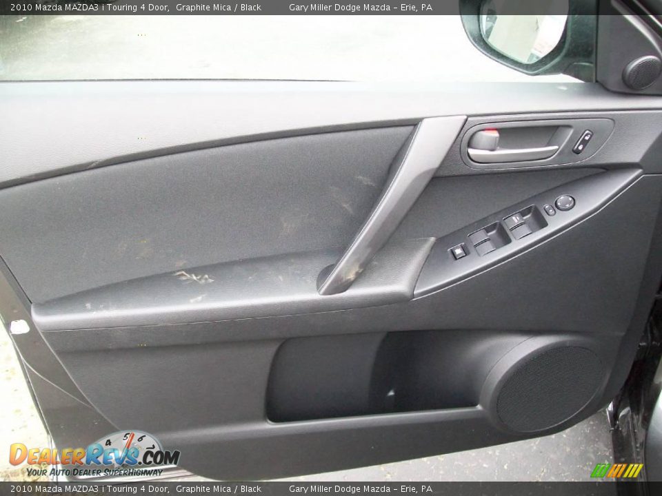 2010 Mazda MAZDA3 i Touring 4 Door Graphite Mica / Black Photo #11