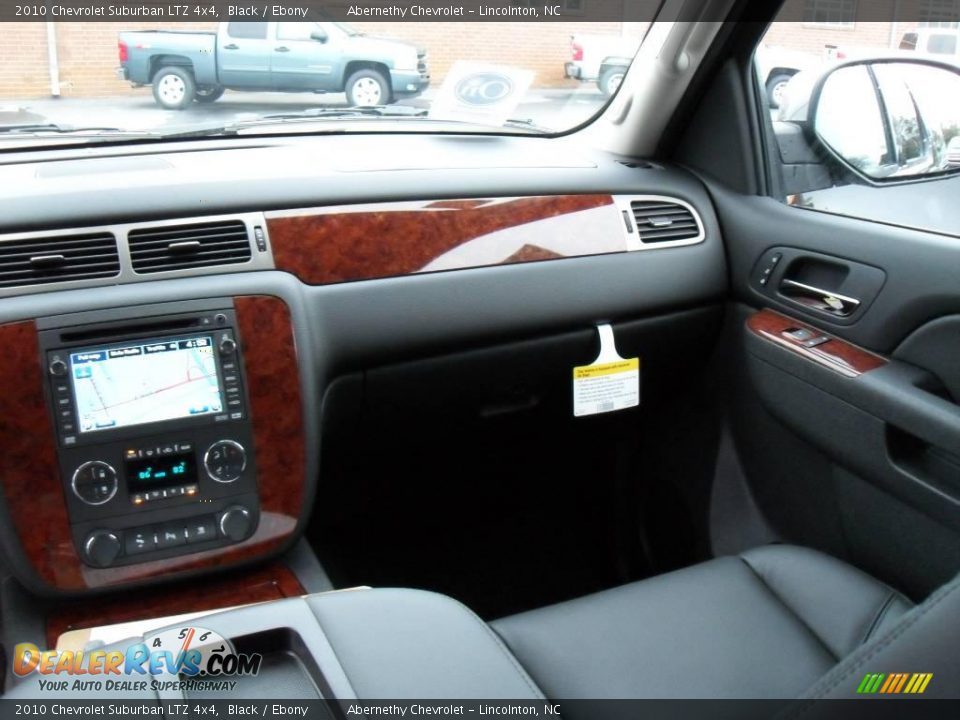 2010 Chevrolet Suburban LTZ 4x4 Black / Ebony Photo #31