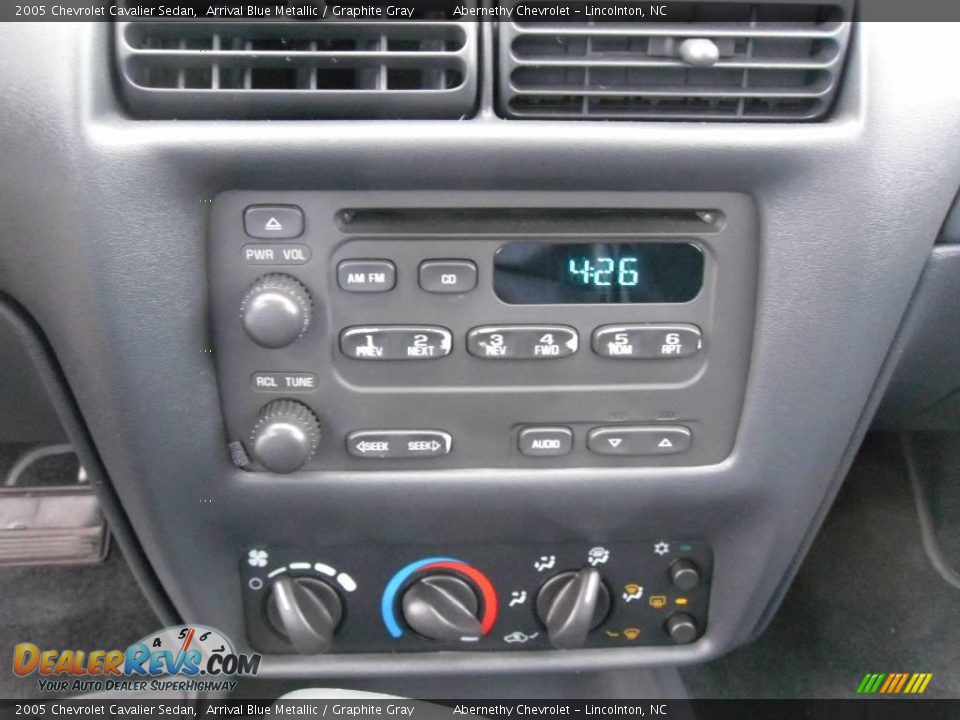2005 Chevrolet Cavalier Sedan Arrival Blue Metallic / Graphite Gray Photo #11
