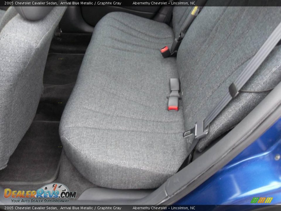 2005 Chevrolet Cavalier Sedan Arrival Blue Metallic / Graphite Gray Photo #13