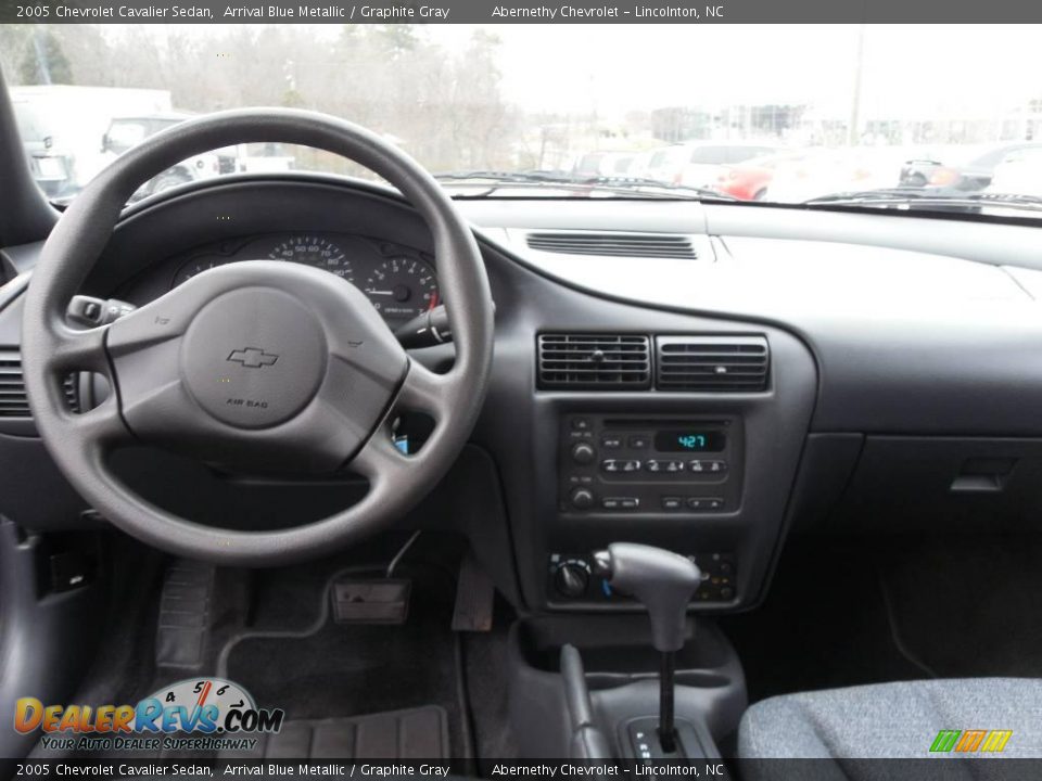 2005 Chevrolet Cavalier Sedan Arrival Blue Metallic / Graphite Gray Photo #14
