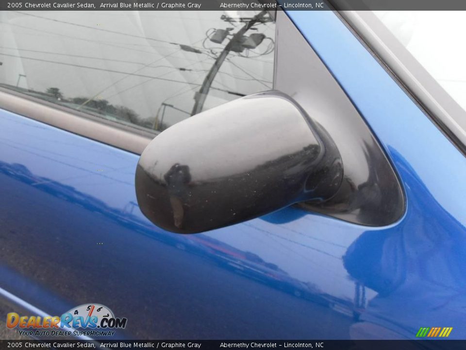 2005 Chevrolet Cavalier Sedan Arrival Blue Metallic / Graphite Gray Photo #23