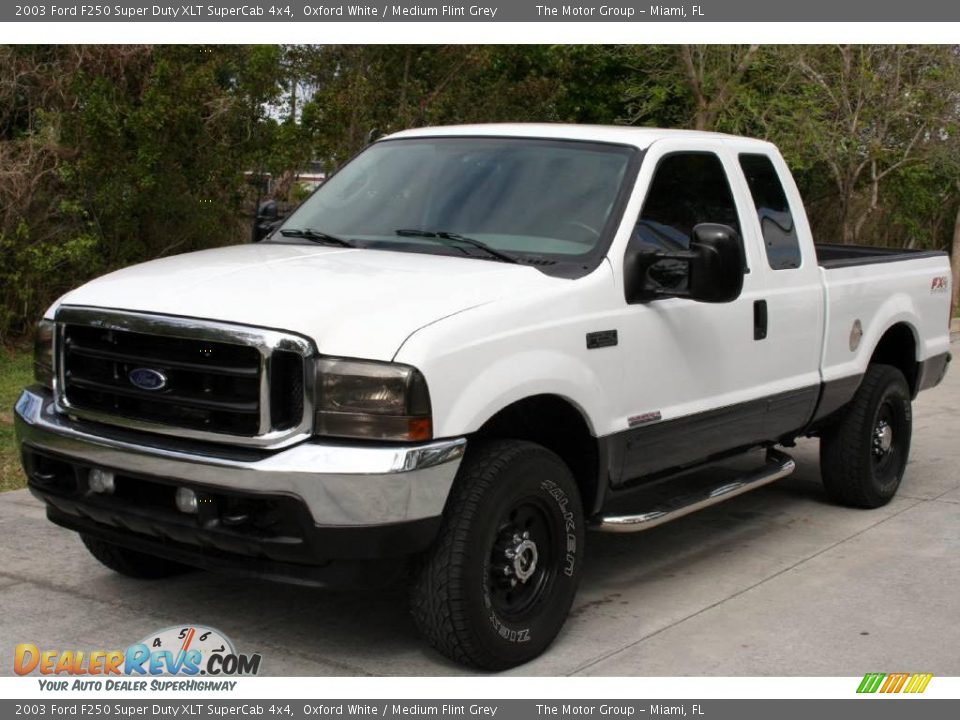 2003 Ford F250 Super Duty XLT SuperCab 4x4 Oxford White / Medium Flint Grey Photo #1