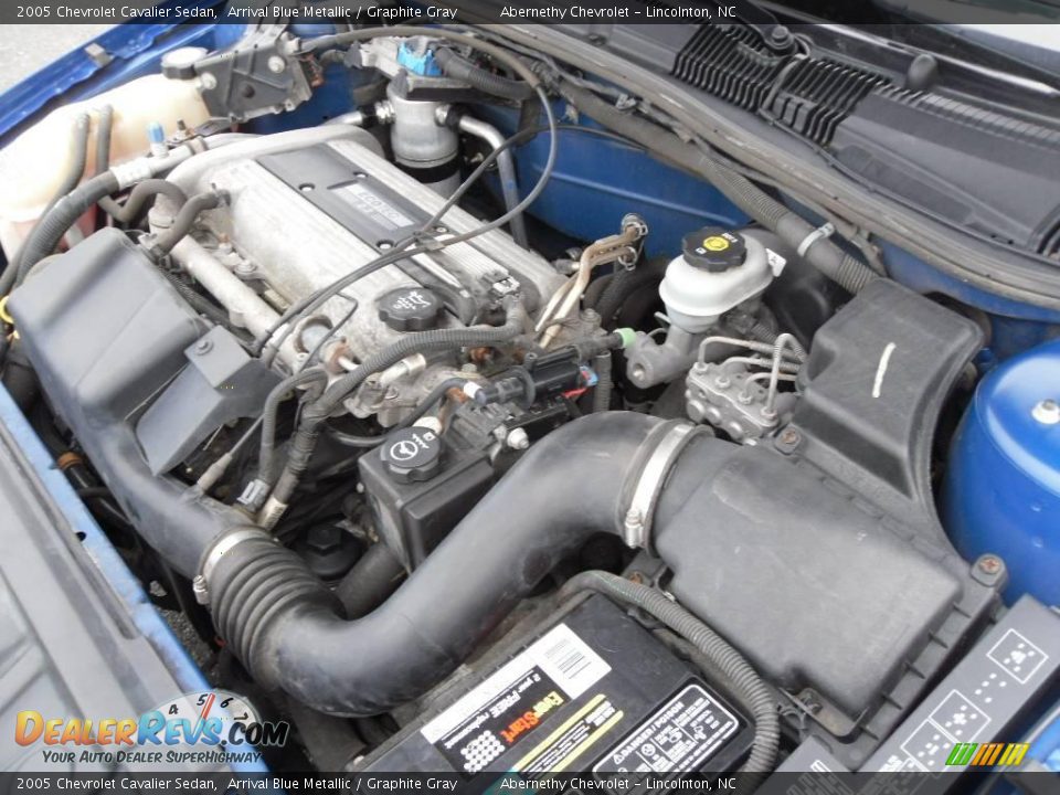2005 Chevrolet Cavalier Sedan Arrival Blue Metallic / Graphite Gray Photo #26