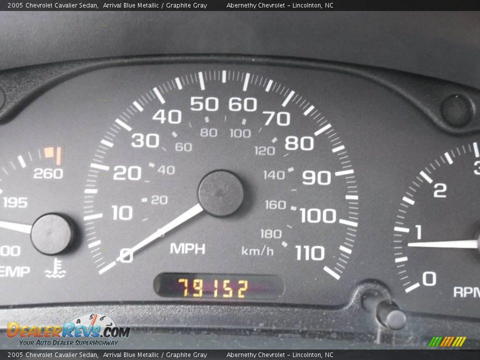 2005 Chevrolet Cavalier Sedan Arrival Blue Metallic / Graphite Gray Photo #27