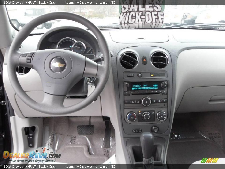 2009 Chevrolet HHR LT Black / Gray Photo #13