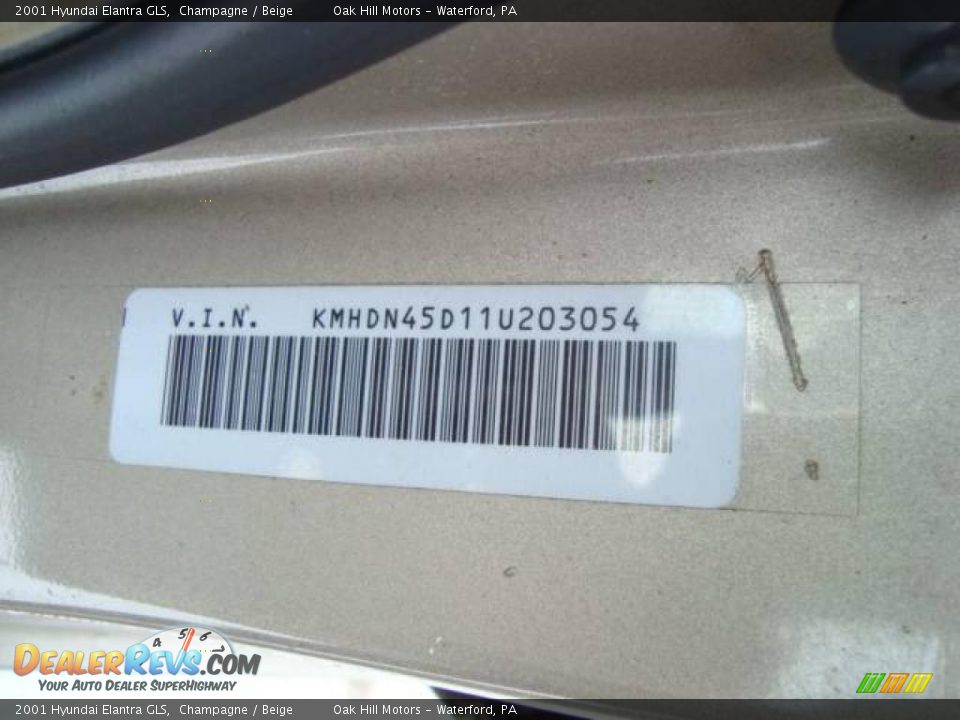 2001 Hyundai Elantra GLS Champagne / Beige Photo #16