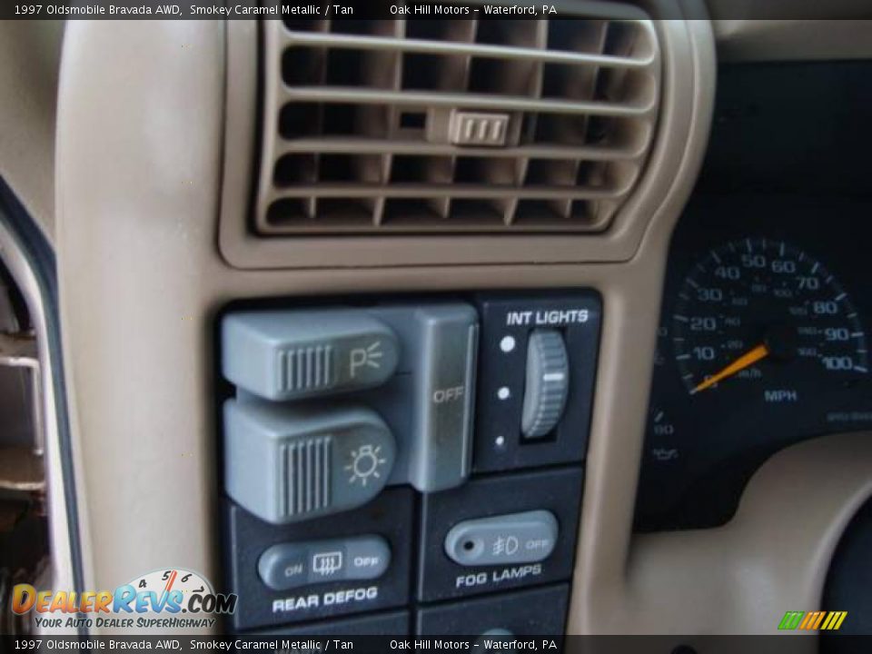 1997 Oldsmobile Bravada AWD Smokey Caramel Metallic / Tan Photo #11