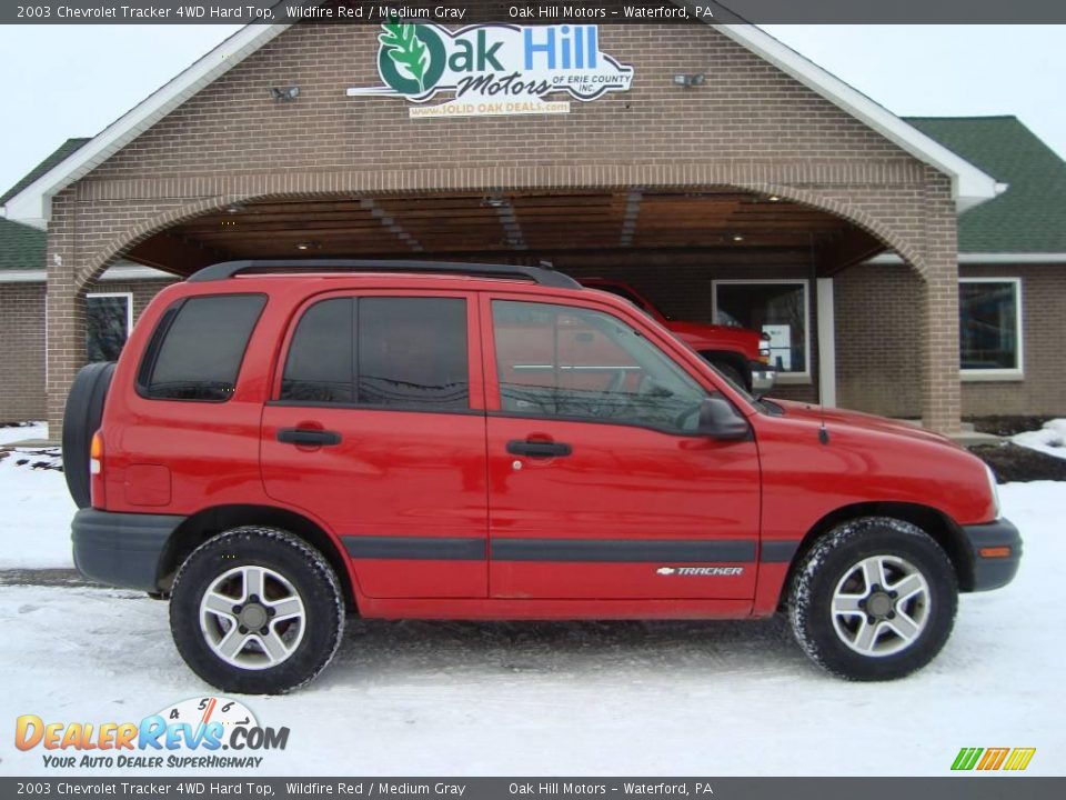 2003 Chevrolet Tracker 4WD Hard Top Wildfire Red / Medium Gray Photo #1