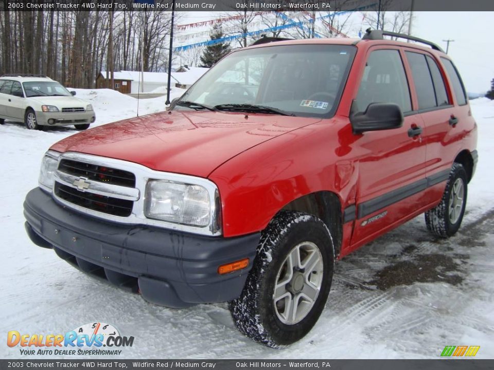 2003 Chevrolet Tracker 4WD Hard Top Wildfire Red / Medium Gray Photo #5