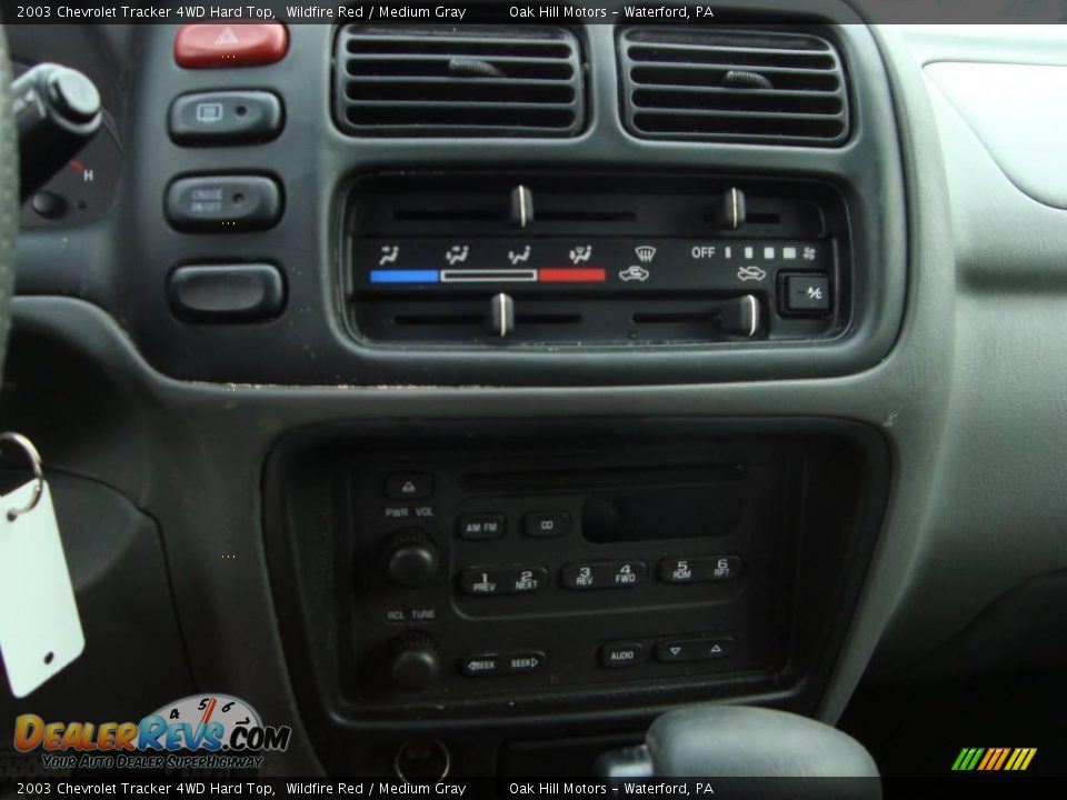 2003 Chevrolet Tracker 4WD Hard Top Wildfire Red / Medium Gray Photo #13