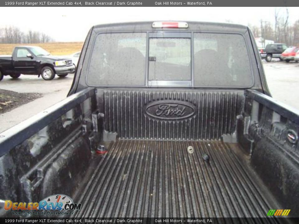 1999 Ford Ranger XLT Extended Cab 4x4 Black Clearcoat / Dark Graphite Photo #10