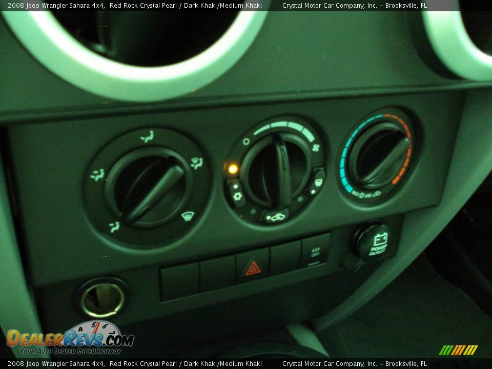 2008 Jeep Wrangler Sahara 4x4 Red Rock Crystal Pearl / Dark Khaki/Medium Khaki Photo #20
