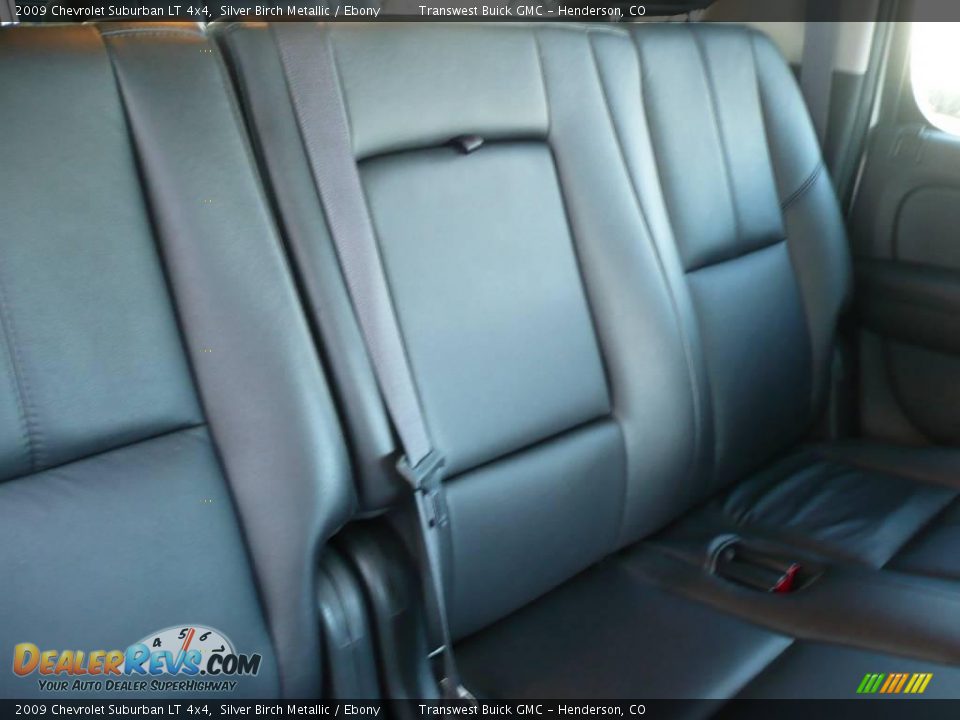 2009 Chevrolet Suburban LT 4x4 Silver Birch Metallic / Ebony Photo #21